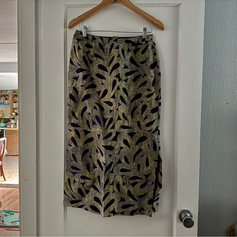 Sigrid Olsen Metallic Gold and Black Leaf-Print Skirt